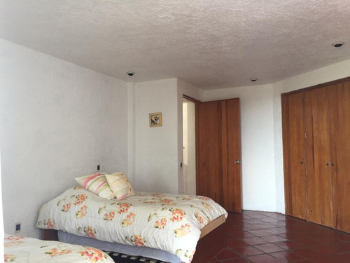 Casa Sola Brisas Marques Av. Escenica, Muy Cerca A La Entrada Y Sobre La Avenida Navegantes - Imagen 4