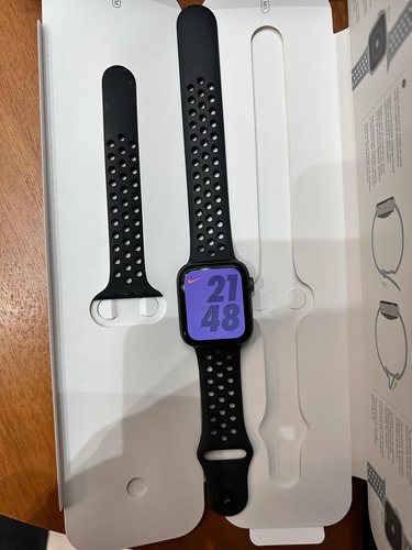 Apple Watch Series 5 44mm Nike Edition