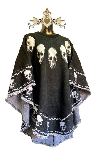 Jorongo - Poncho Gótico Con Diseño De Calaveras - Cráneos