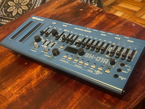 Roland Sh-01a Boutique Blue