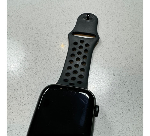 Apple Watch Series 7 45mm Caja Negra Malla Negra Sport