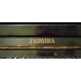 Piano Vertical Ucrania 