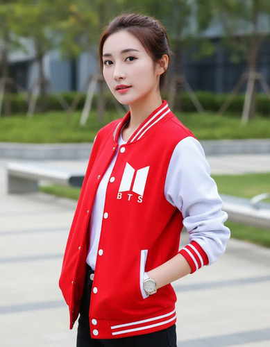 Chamarra Tipo Colegial Dama Roja De Bts