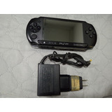 Sony Psp Street 1004 + Cargador Original + 16gb En Juegos
