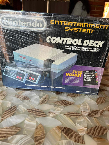 Nintendo Nes Control Deck Nintendo Power Variante En Caja