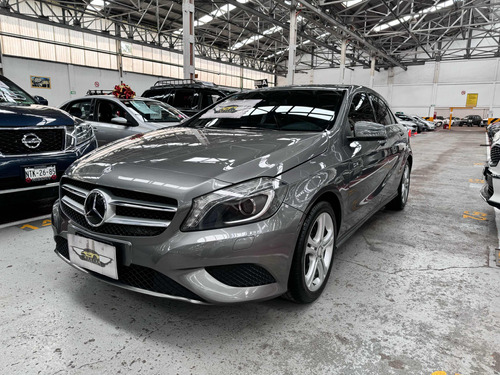 Mercedes-benz Clase 1.6 A200 Cgi Aut Ac 2015