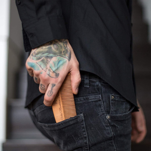 Peine Para El Cabello. Cepillo Para Barba De Madera Antiestá