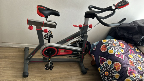 Bicicleta Estática Spinning Beat 36 Muvo