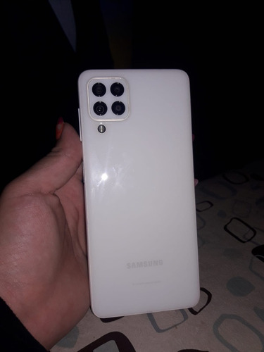 Celular Samsung A22 Color Blanco 