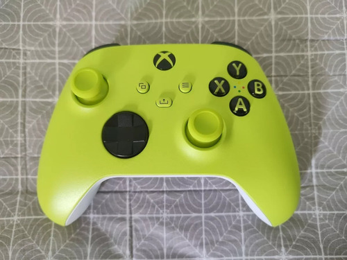 Controle Xbox Wireless Controle Series X|s Electric Volt