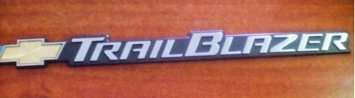 Emblema Compuerta Chevrolet Trailblazer 2002-2004 Original Foto 4