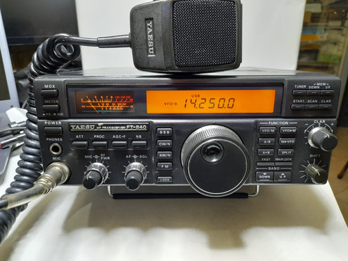 Yaesu Ft840 