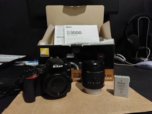 Nikon D3500 Camara De Fotos + Lente 18-55mm + Cargador De Ba
