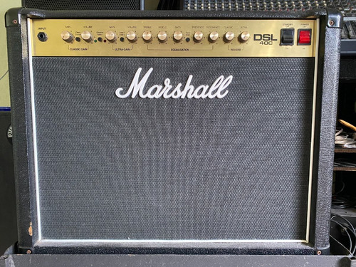 Amplificador De Guitarra Valvulado Marshall Dsl 40c