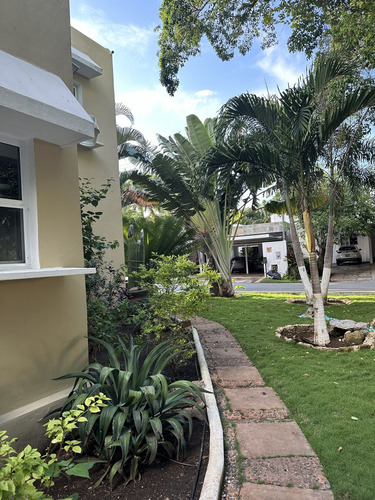 Casa En Venta En El Club De Golf La Ceiba - Imagen 3