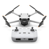 Mini Drone Dji Mini 3 Pro Fly More Combo Com Câmera 4k Cinza 5.8ghz 3 Baterias Controle Rc-n1 Sem Tela
