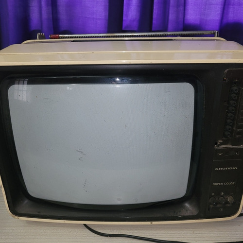 Televisor Retro Vintage Funcionando! Oportunidad Inmejorable