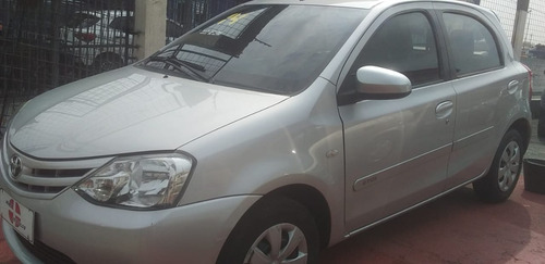 TOYOTA 2014 ETIOS 1.5 COMPLETO OPORTUNIDADE UNICO DONO