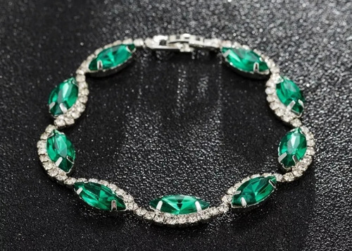 Delicada Pulseira Prateada Com Pedra Verde Strass Festa Luxo