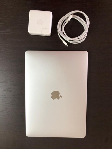 Macbook Pro 2017, 8 Gb Ram, 128 Gb Ssd Plata