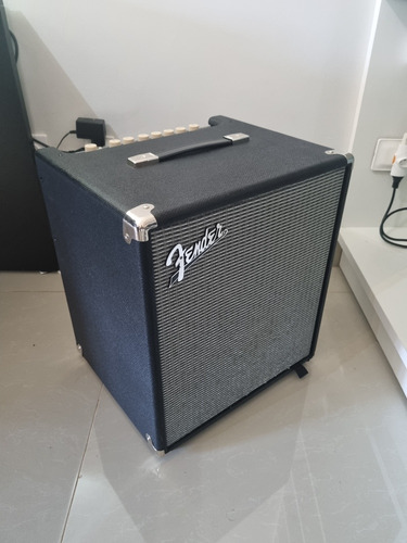 Amplificador Rumble 100 Fender