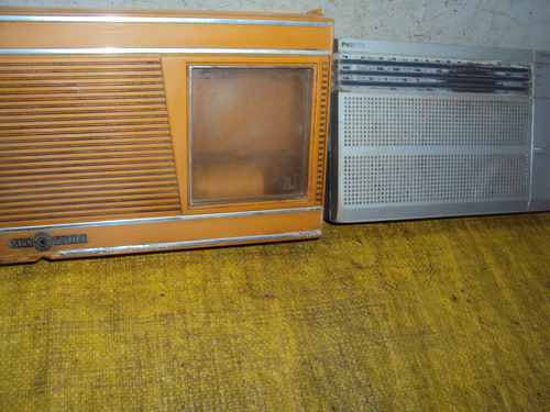 Caixa Do Radio Motorradio /philips ;vazia ;s/alça /s/antena 