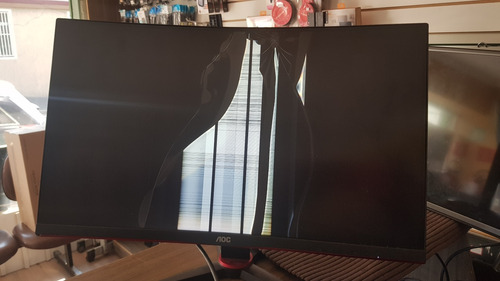 Monitor Com Tela Quebrada Para Retirar Peças 