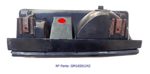 Stop Chevrolet S10 Borde Negro 1989-94. Lado Derecho Foto 3