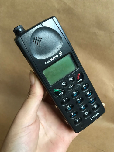 Telefone Celular Antigo Ericsson Dh668 Sucata Usado