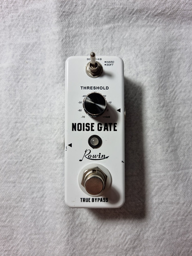 Pedal Rowin Noise Gate Pra Guitarra E Baixo Zerado Como Novo