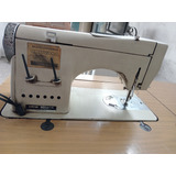 Maquina De Coser Necchi Lycia Secar Iii