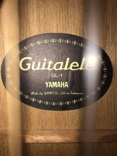 Guitarlele Yamaha Con Funda