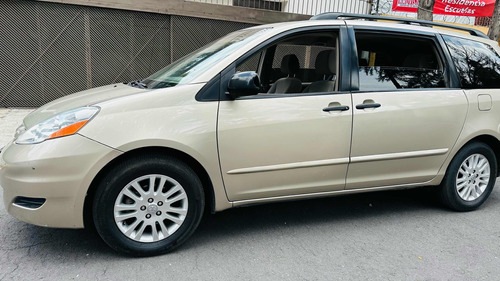 Toyota Sienna 2010 Le Aa Ee At