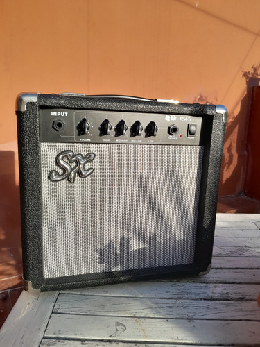 Amplificador De Bajo Eléctrico - Sx Ba1565