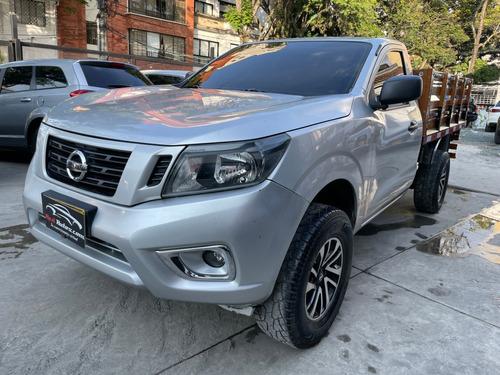 Nissan Np 300 Frontier Estacas