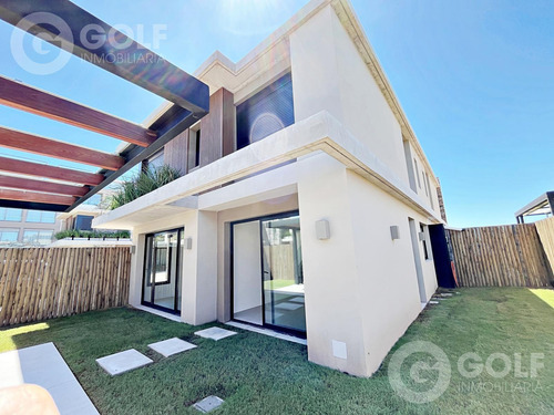 Alquiler Ph 3 Dormitorios Con Jardín En Barrio Cerrado