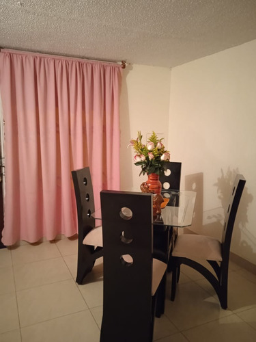 Comedor 4 Puestos Súper Oferta Poco Uso Negro Mesa  Vidrio