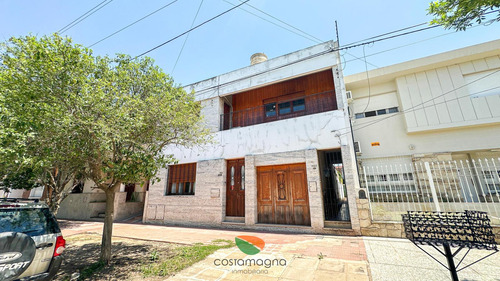 Gran Casa En Juniors De 3 Dormitorios