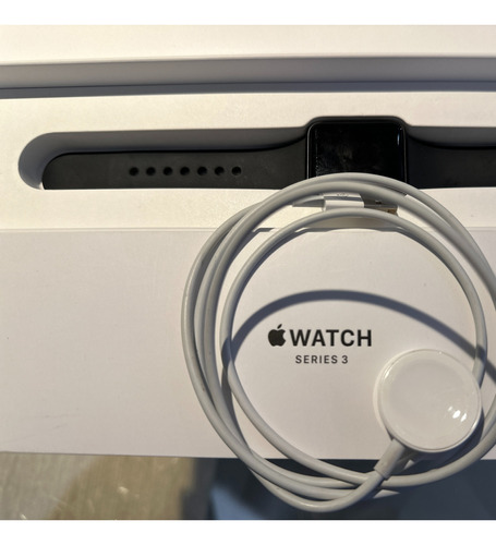 Apple Watch Series 3 38mm Usado