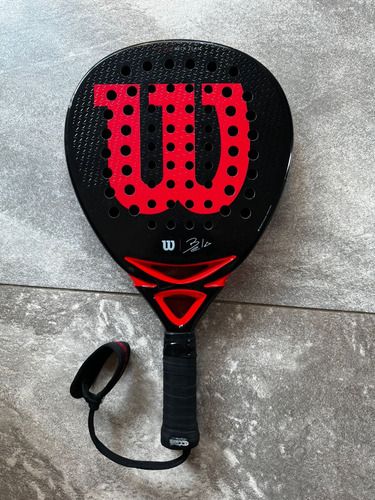 Pala De Padel Wilson Bela Team 22 Color Negro