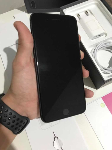 iPhone 8 Plus 128 Gb