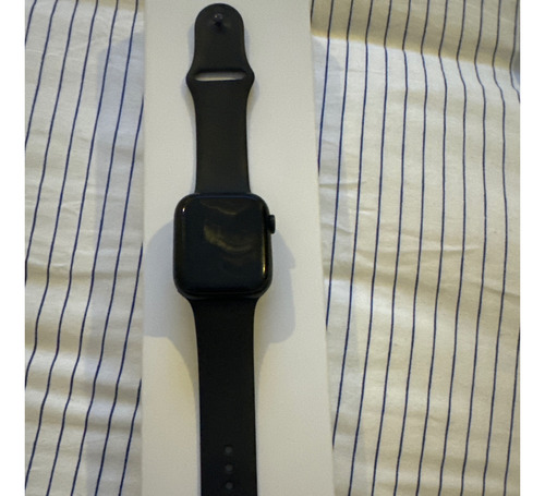 Apple Watch Series 7 Gps, 45mm Color De La Caja Verde Oscuro