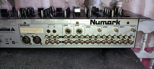 Mixer Numark Cm200