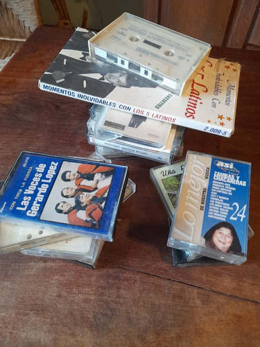 Lote De 35 Cassettes De Música Varios Géneros 