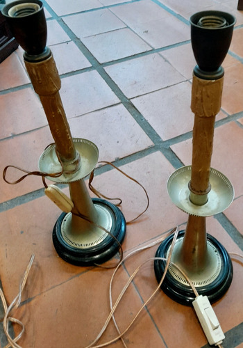 Candelabro Vintage Par De Mesa Electrificados A Nuevo