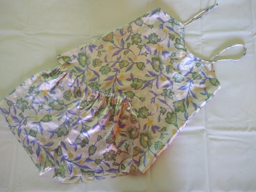 Pijama De Flores De Raso