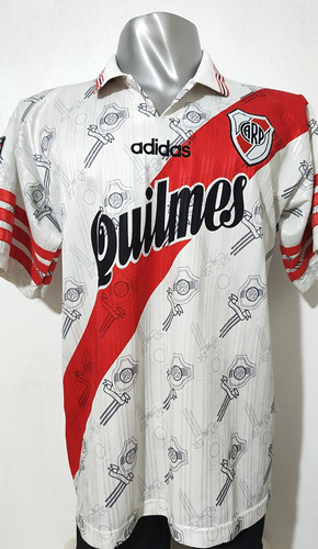 Camiseta De River Plate adidas 1997. Talle 4