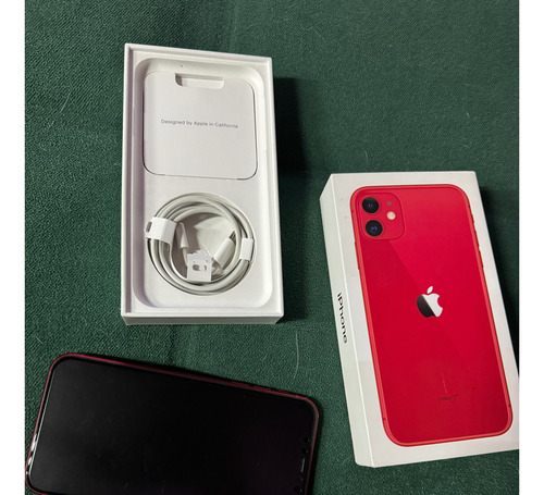 Apple iPhone 11 (128 Gb) - (product) Red Usado