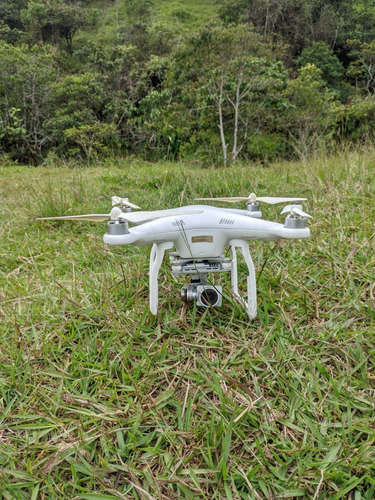 Drone Dji Phantom 3 Professional Profesional Con Cámara 4k 