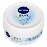 Nivea Soft Refreshingly Soft Moisturizing Cream 200 Ml